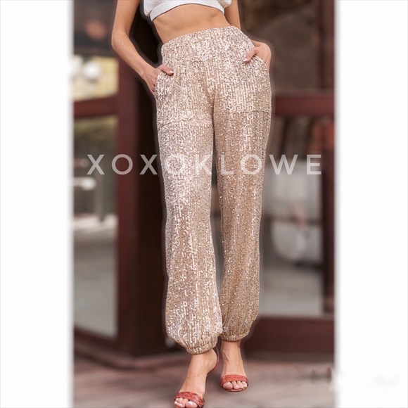 POL Champagne Gold Sequin Sparkle Elastic Waist Joggers - Picture 11 of 16